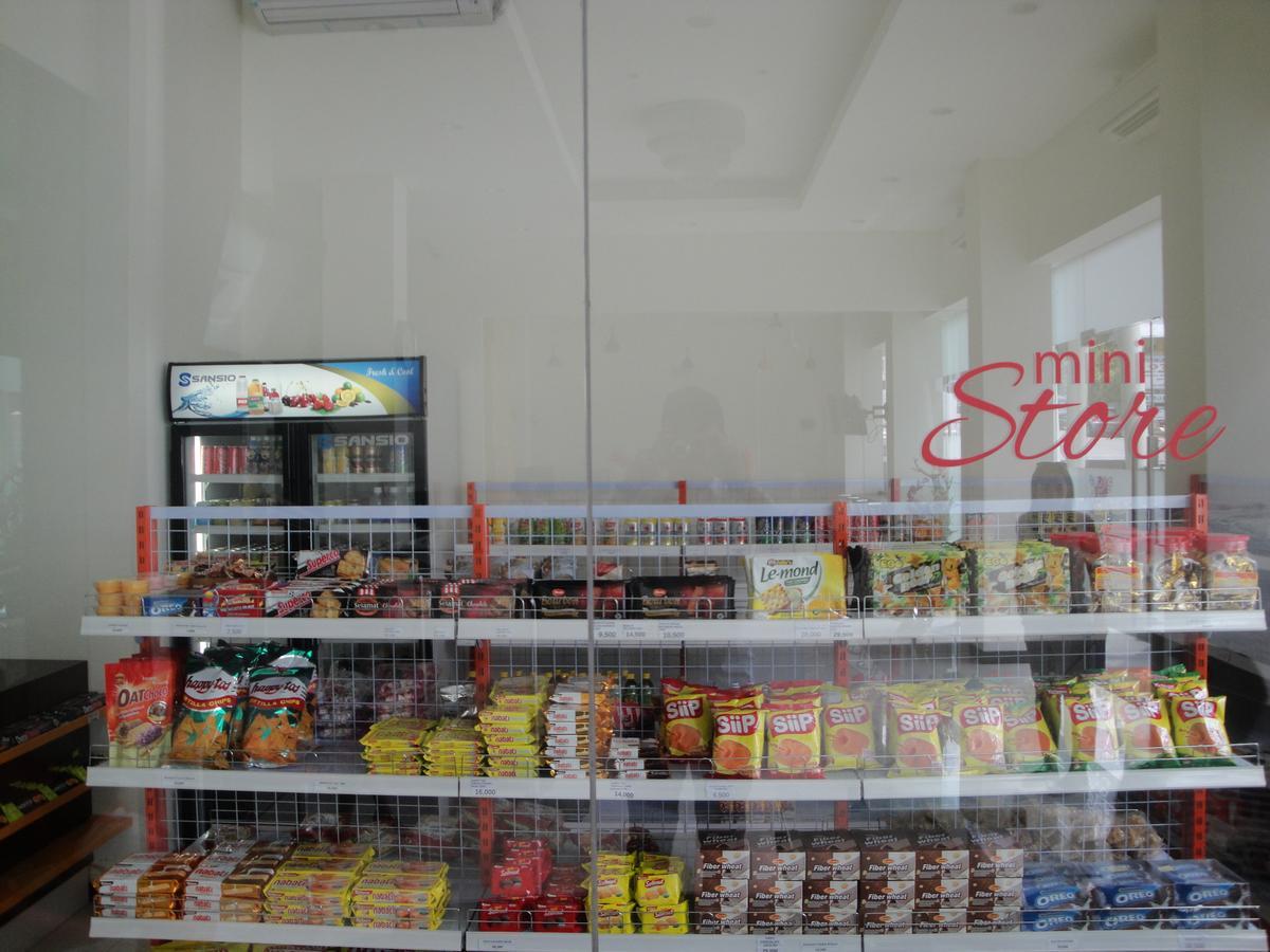 Bella Vita Hotel Kupang  Zewnętrze zdjęcie